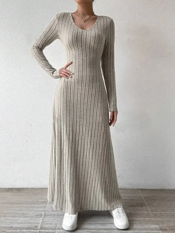 Fashionable Knitted Long Sleeve Streetwear Dress